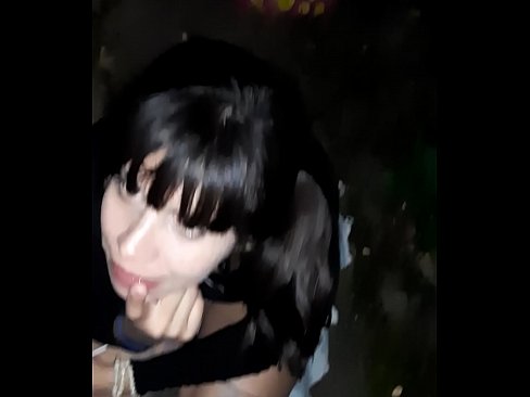 ❤️ Na rua, o pénis inchado em troca de doces Porno porno em porno pt.stroybassein.ru